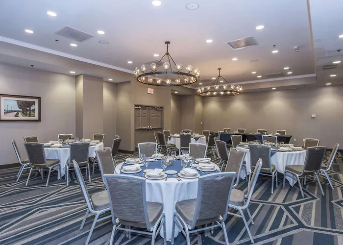 Doubletree By Hilton North Charleston - Convention Center